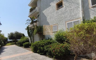 Exclusivo apartamento en primera línea de mar en Cap Negret, Altea